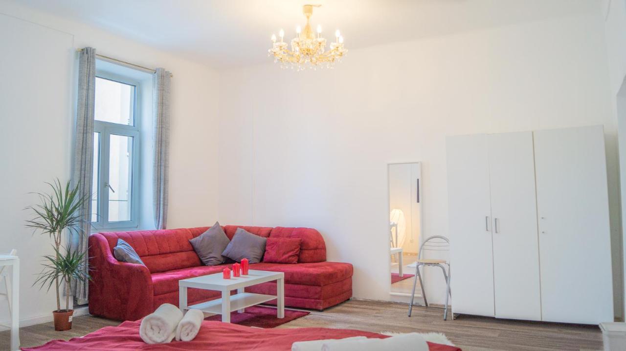 Spacious Shared Apartment Schoenbrunn Βιέννη Εξωτερικό φωτογραφία