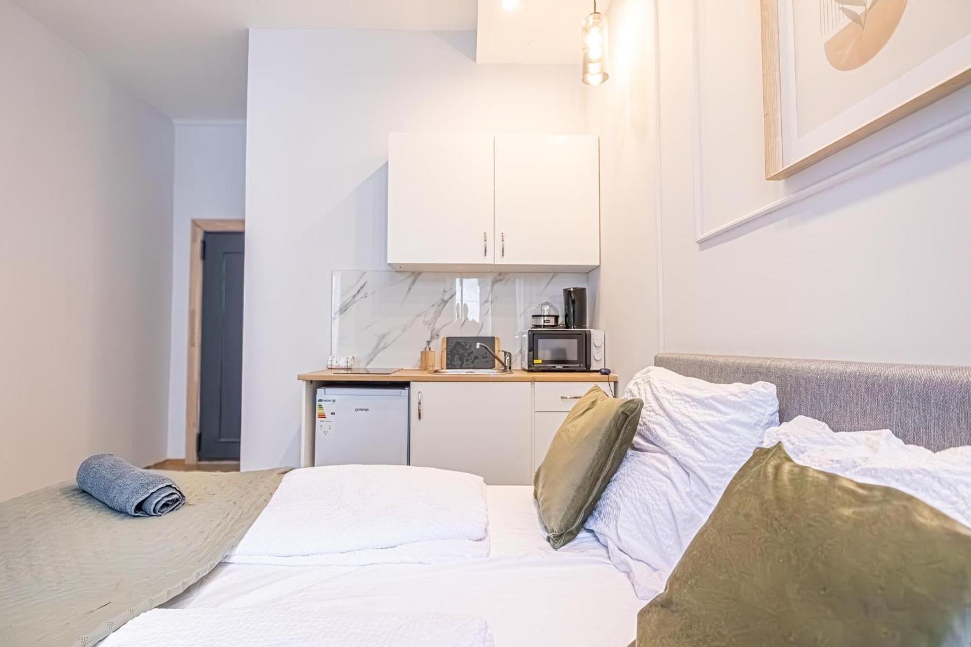 Spacious Shared Apartment Schoenbrunn Βιέννη Εξωτερικό φωτογραφία