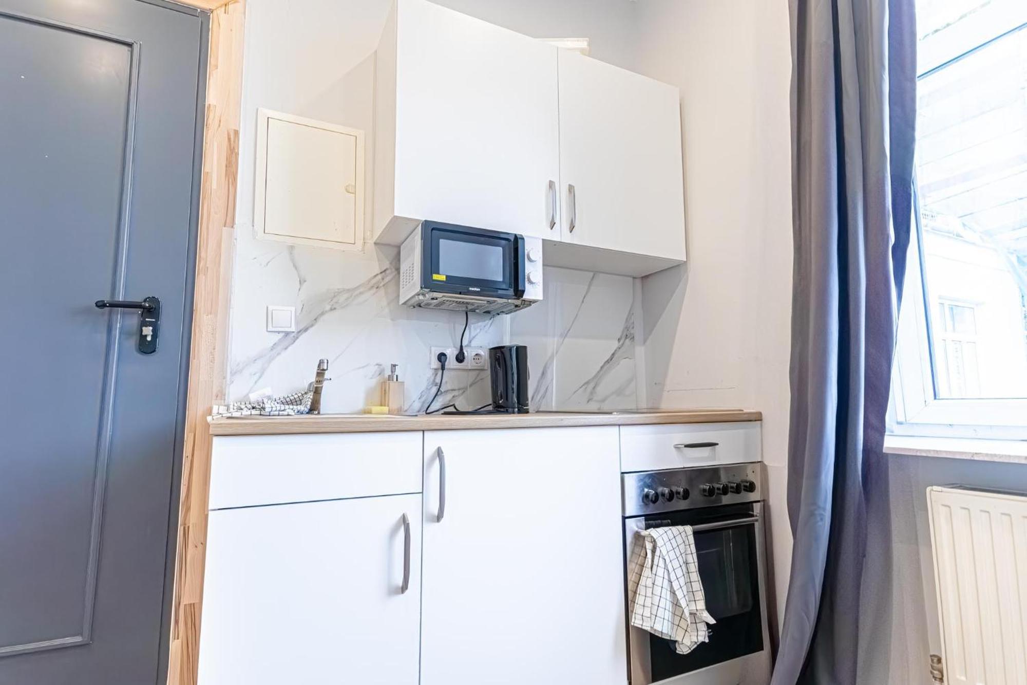 Spacious Shared Apartment Schoenbrunn Βιέννη Εξωτερικό φωτογραφία
