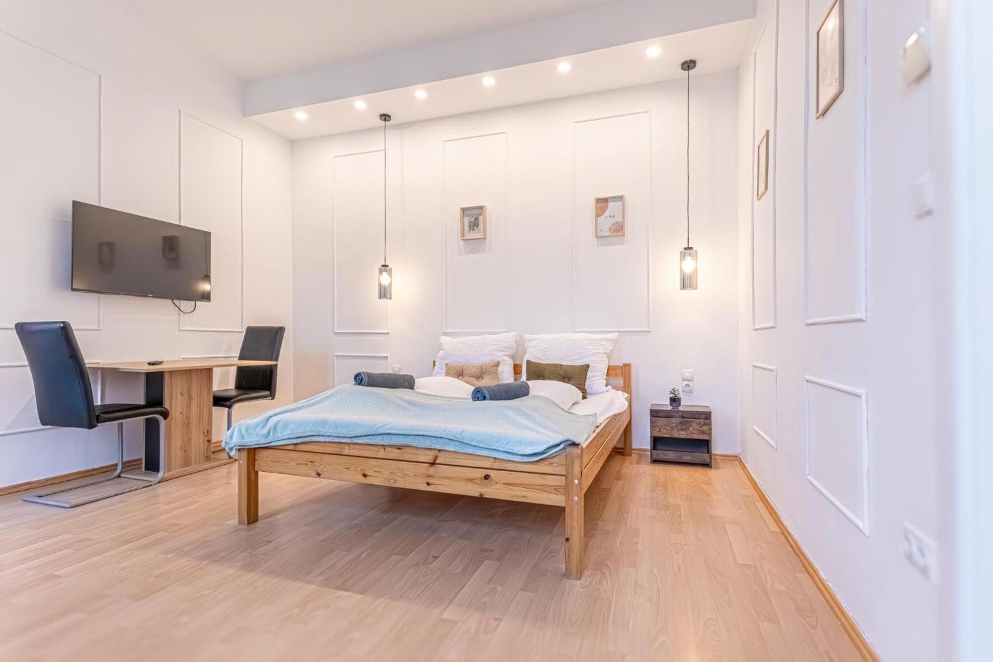 Spacious Shared Apartment Schoenbrunn Βιέννη Εξωτερικό φωτογραφία