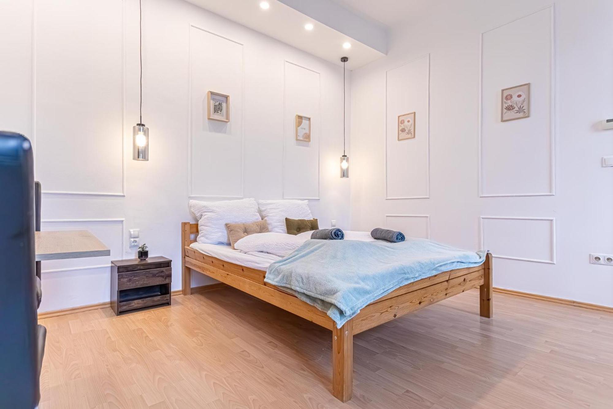 Spacious Shared Apartment Schoenbrunn Βιέννη Εξωτερικό φωτογραφία