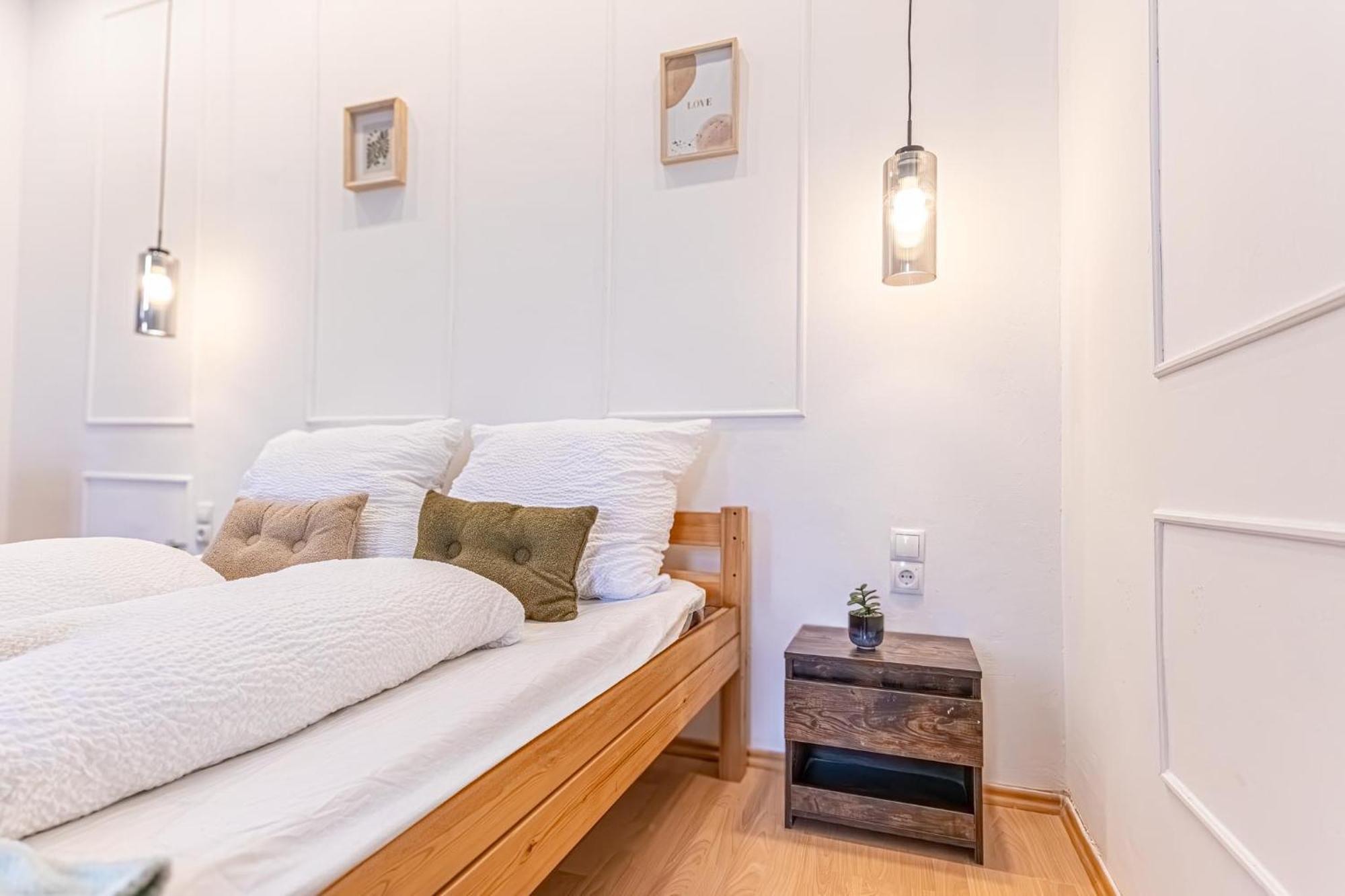 Spacious Shared Apartment Schoenbrunn Βιέννη Εξωτερικό φωτογραφία